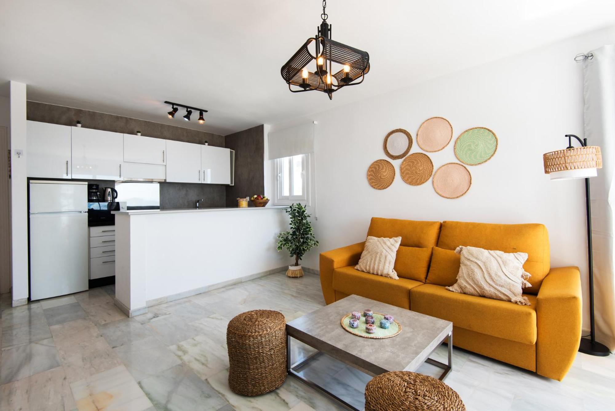 Coral Island Mediterranean Duplex Penthouse เบนัลมาเดนา ภายนอก รูปภาพ