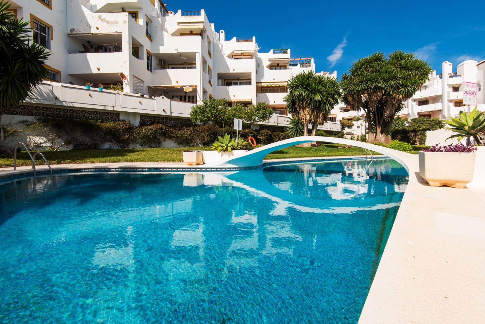 Coral Island Mediterranean Duplex Penthouse เบนัลมาเดนา ภายนอก รูปภาพ