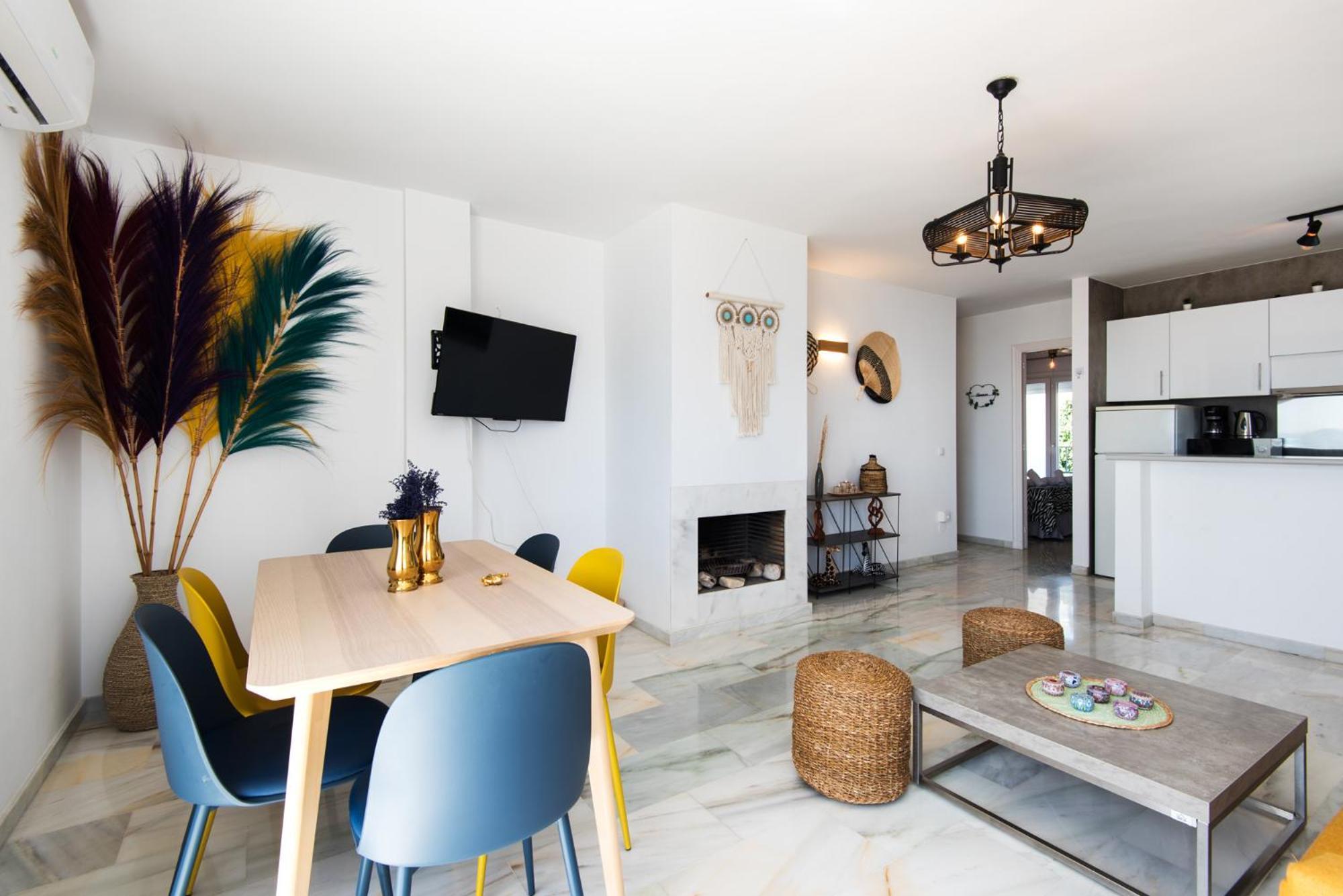 Coral Island Mediterranean Duplex Penthouse เบนัลมาเดนา ภายนอก รูปภาพ