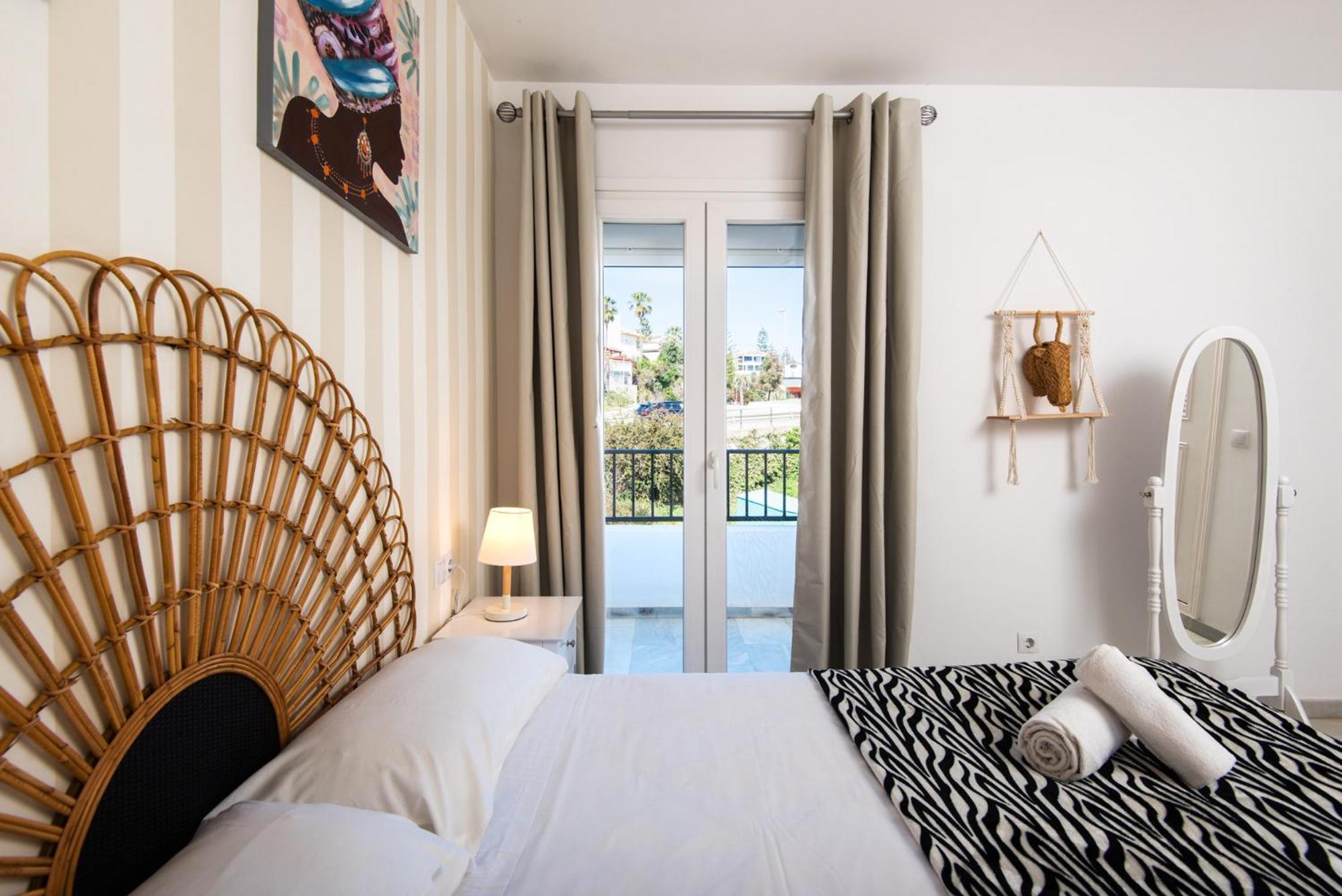 Coral Island Mediterranean Duplex Penthouse เบนัลมาเดนา ภายนอก รูปภาพ