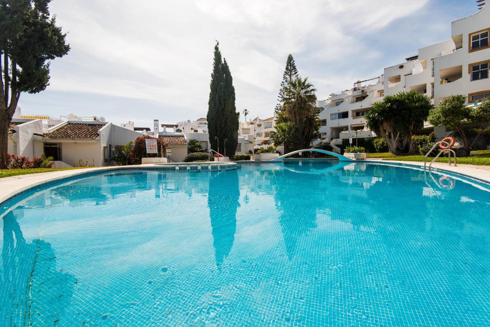 Coral Island Mediterranean Duplex Penthouse เบนัลมาเดนา ภายนอก รูปภาพ