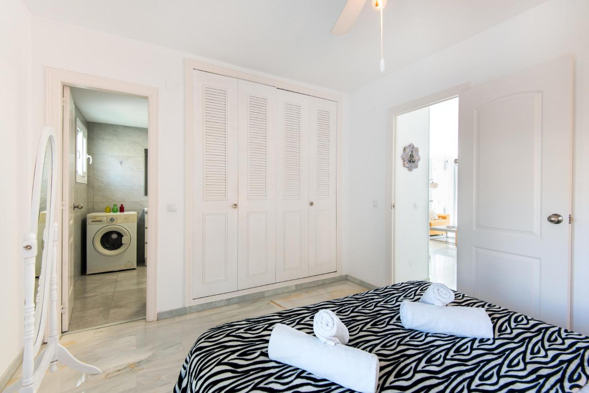 Coral Island Mediterranean Duplex Penthouse เบนัลมาเดนา ภายนอก รูปภาพ