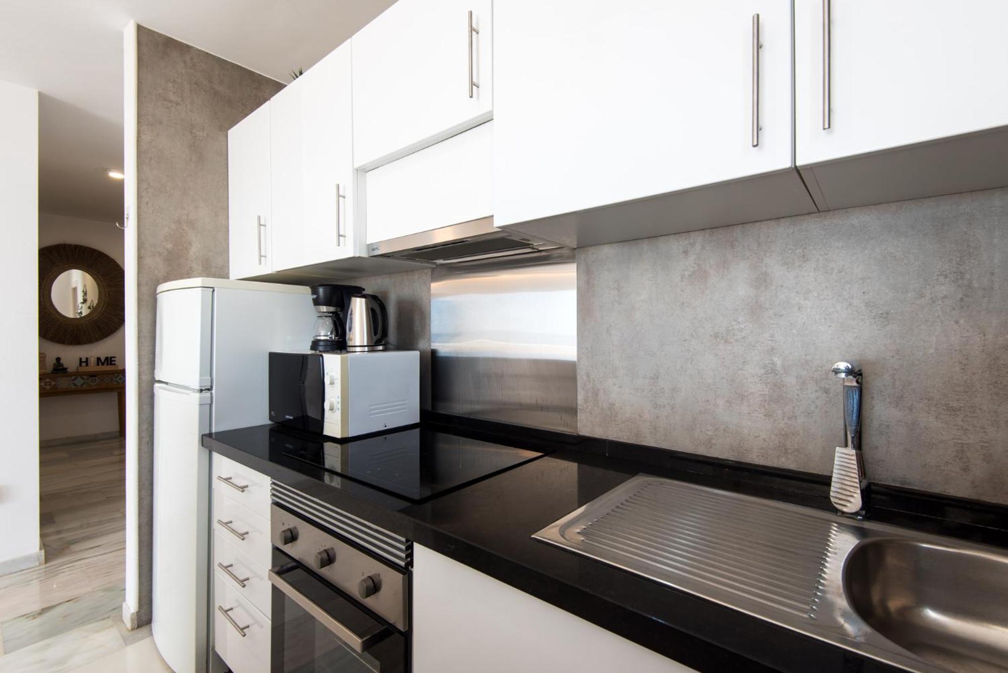 Coral Island Mediterranean Duplex Penthouse เบนัลมาเดนา ภายนอก รูปภาพ
